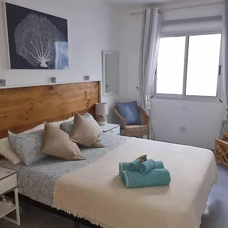 Casa Gales: Relax Next To The Sea For Families * Corralejo